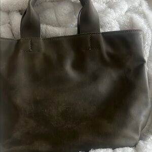 Universal Thread Olive Satchel